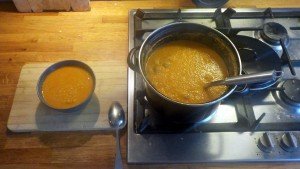 Tomatensoep-groentesoep recept, snel, vers en gezond voor kinderen