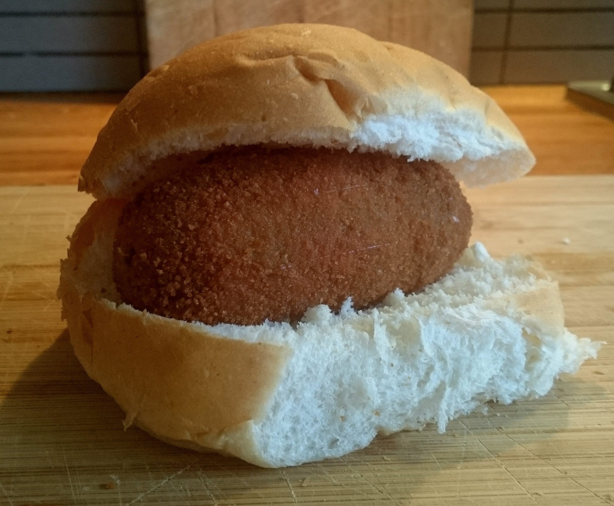 Broodje zelfgemaakte kroket