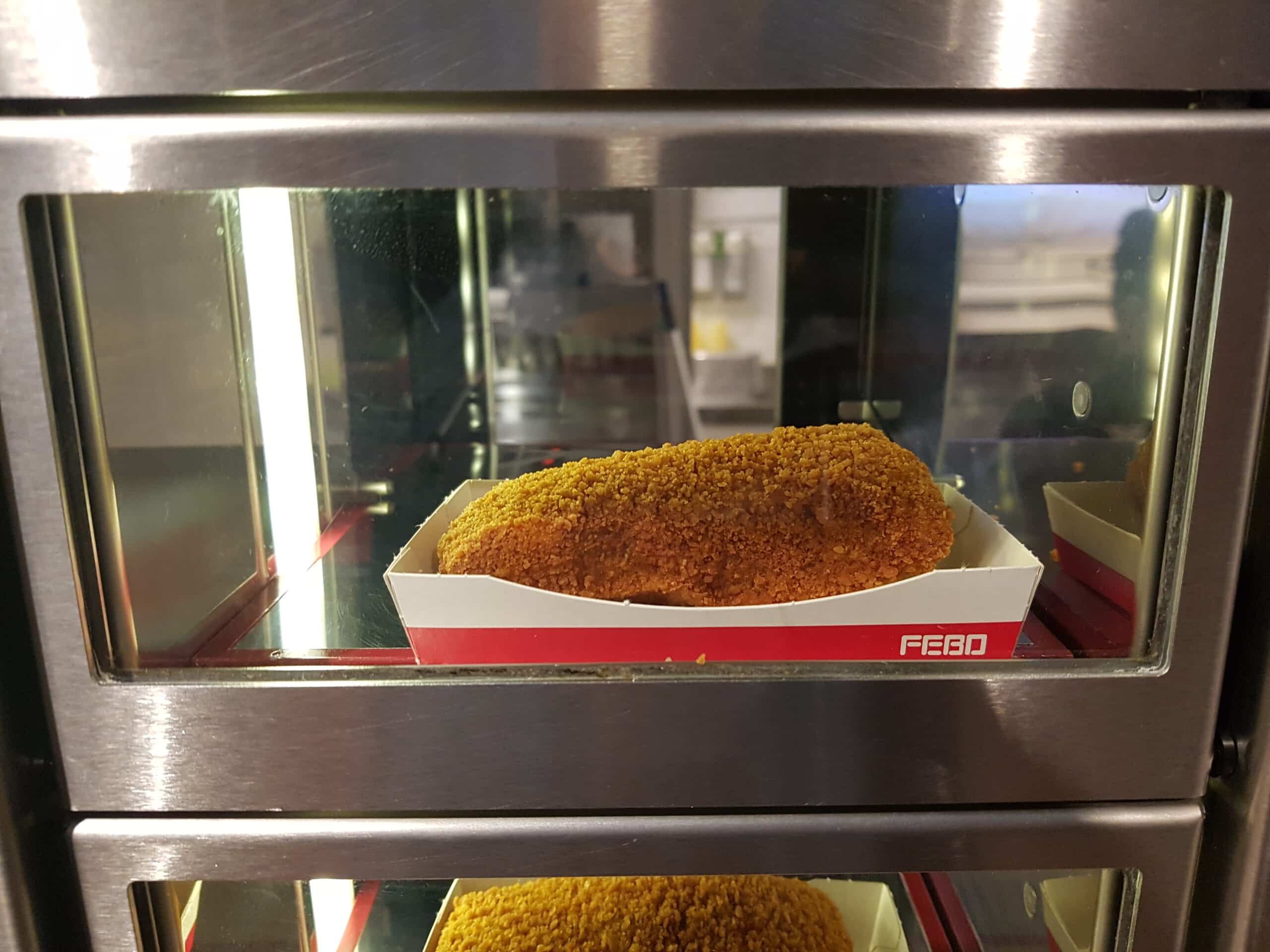 Febo Speciaaltje automatiek uit de muur snack